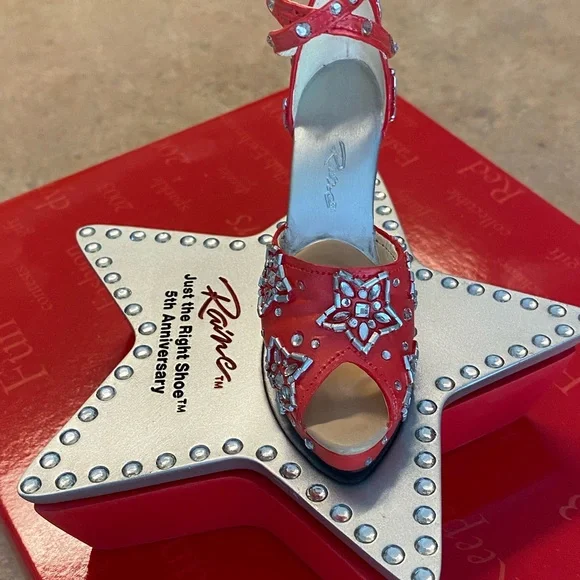 Just The Right Shoe Salsa Star 5 year anniversary 2003 with keepsake box - Picture 5 of 12